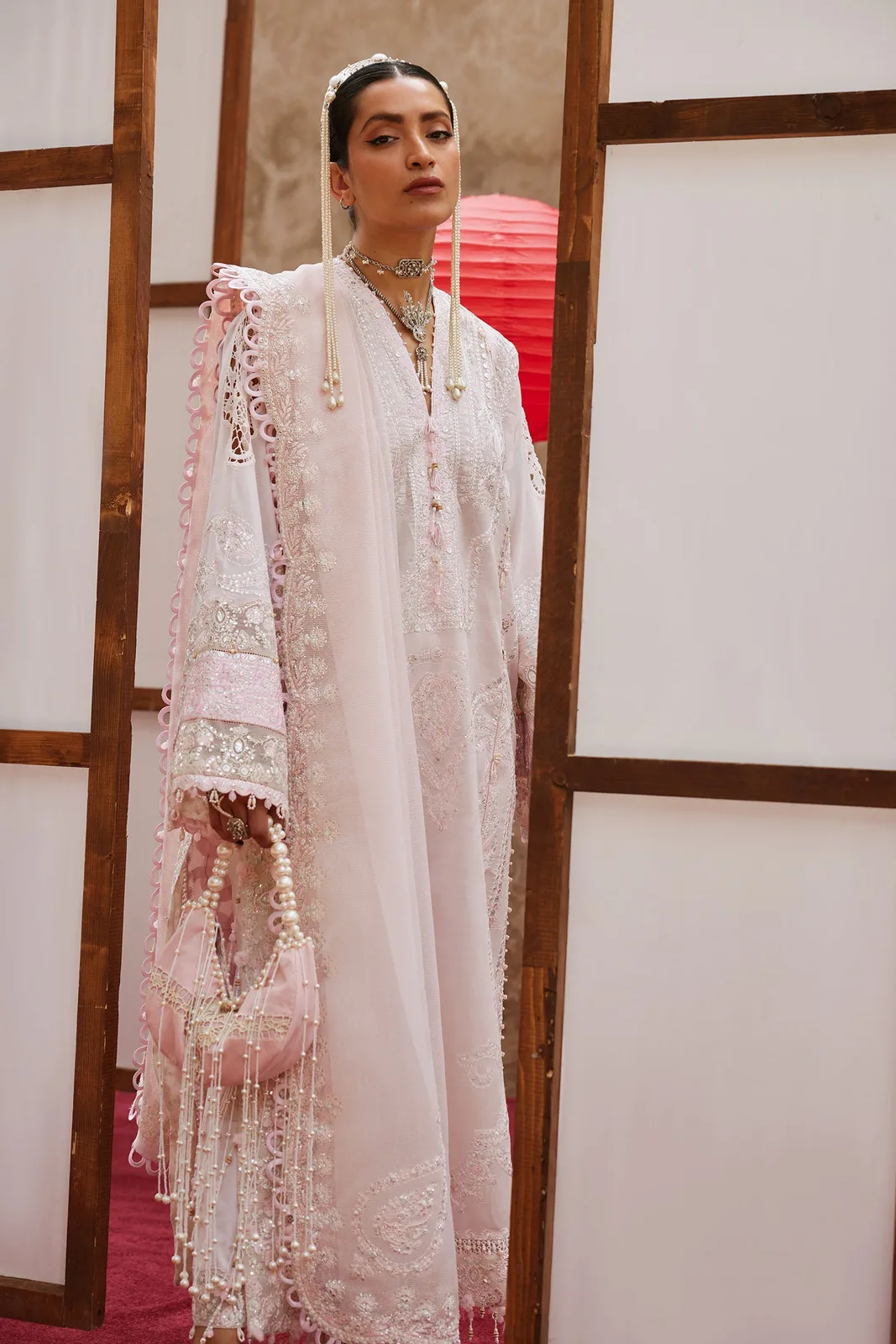 ROUHAAN (EL26-04 B)