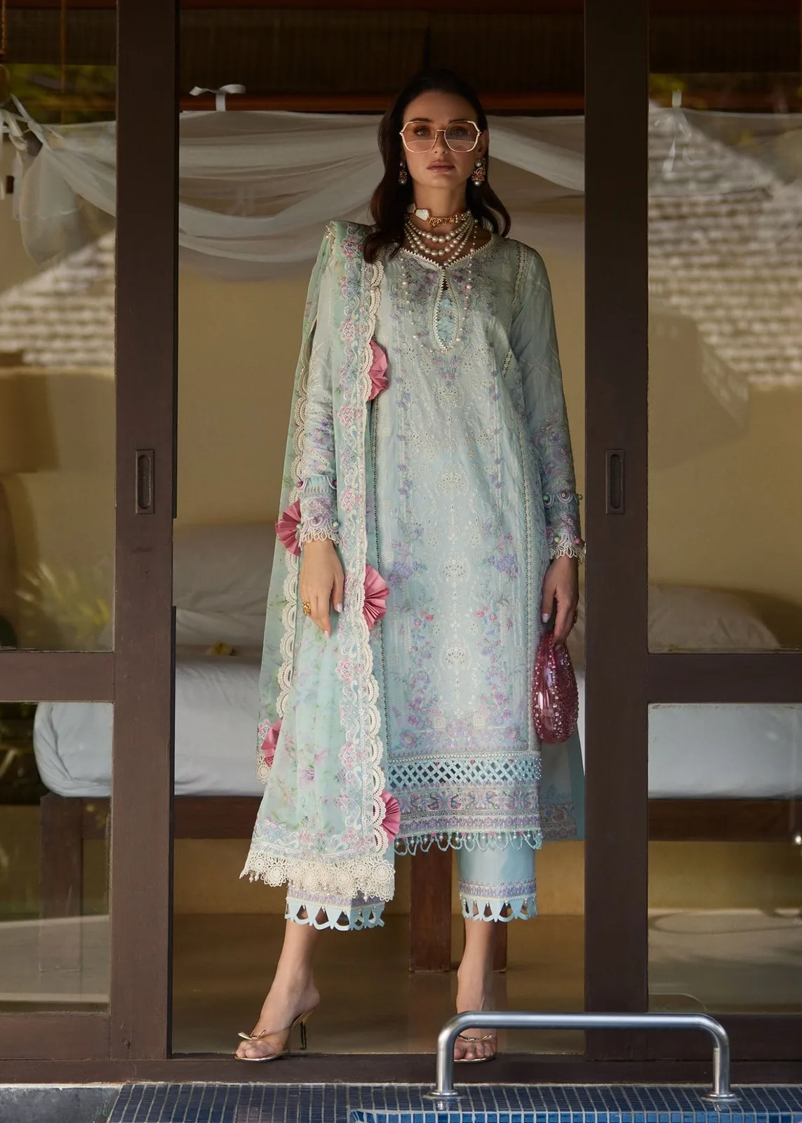 Elora