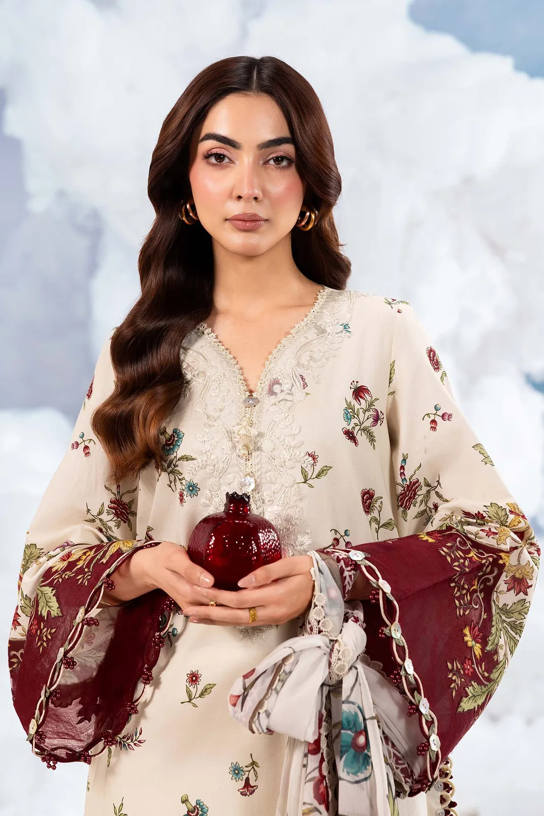 3 Pc Unstitched Embroidered Lawn Suit