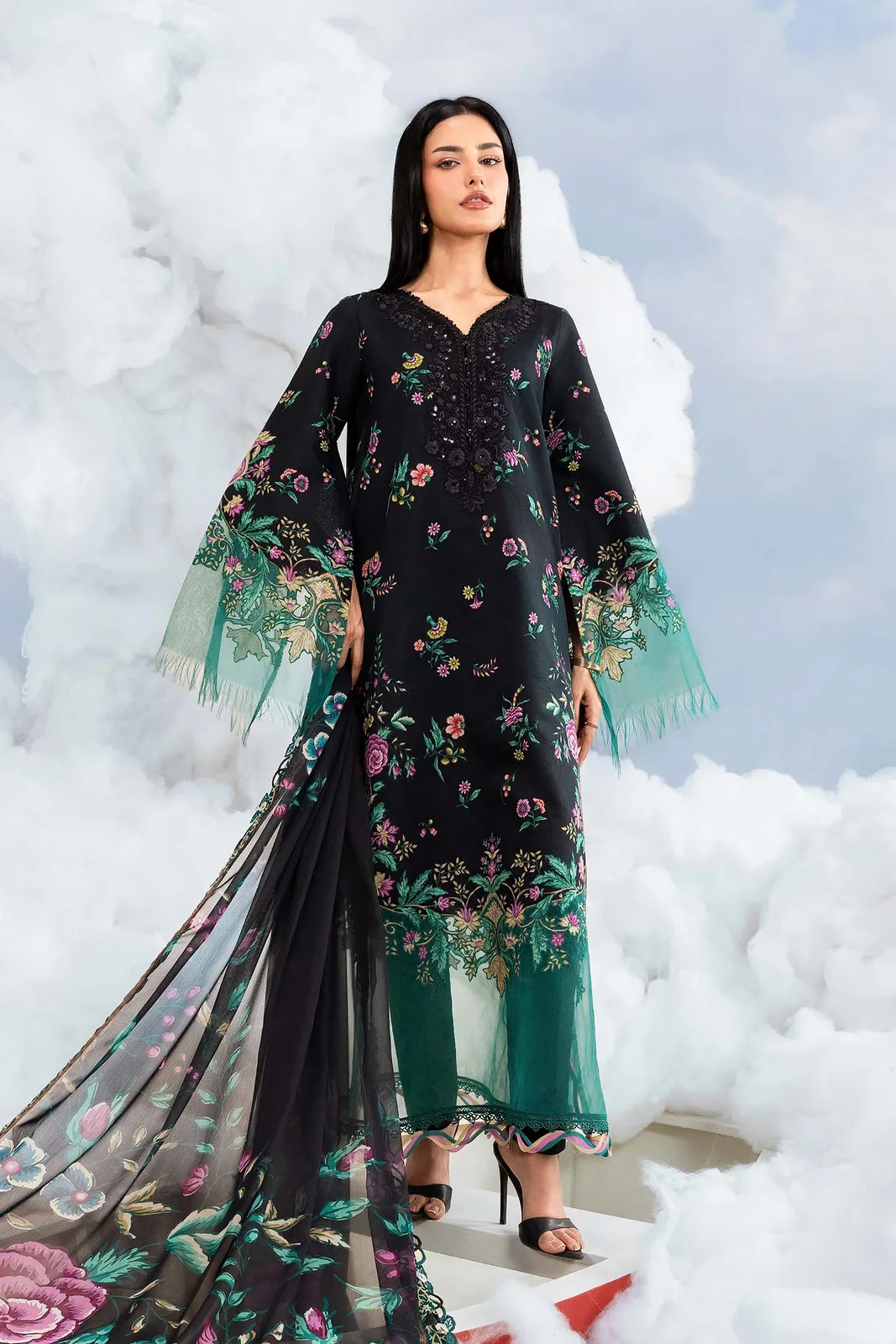 3 Pc Unstitched Embroidered Lawn Suit