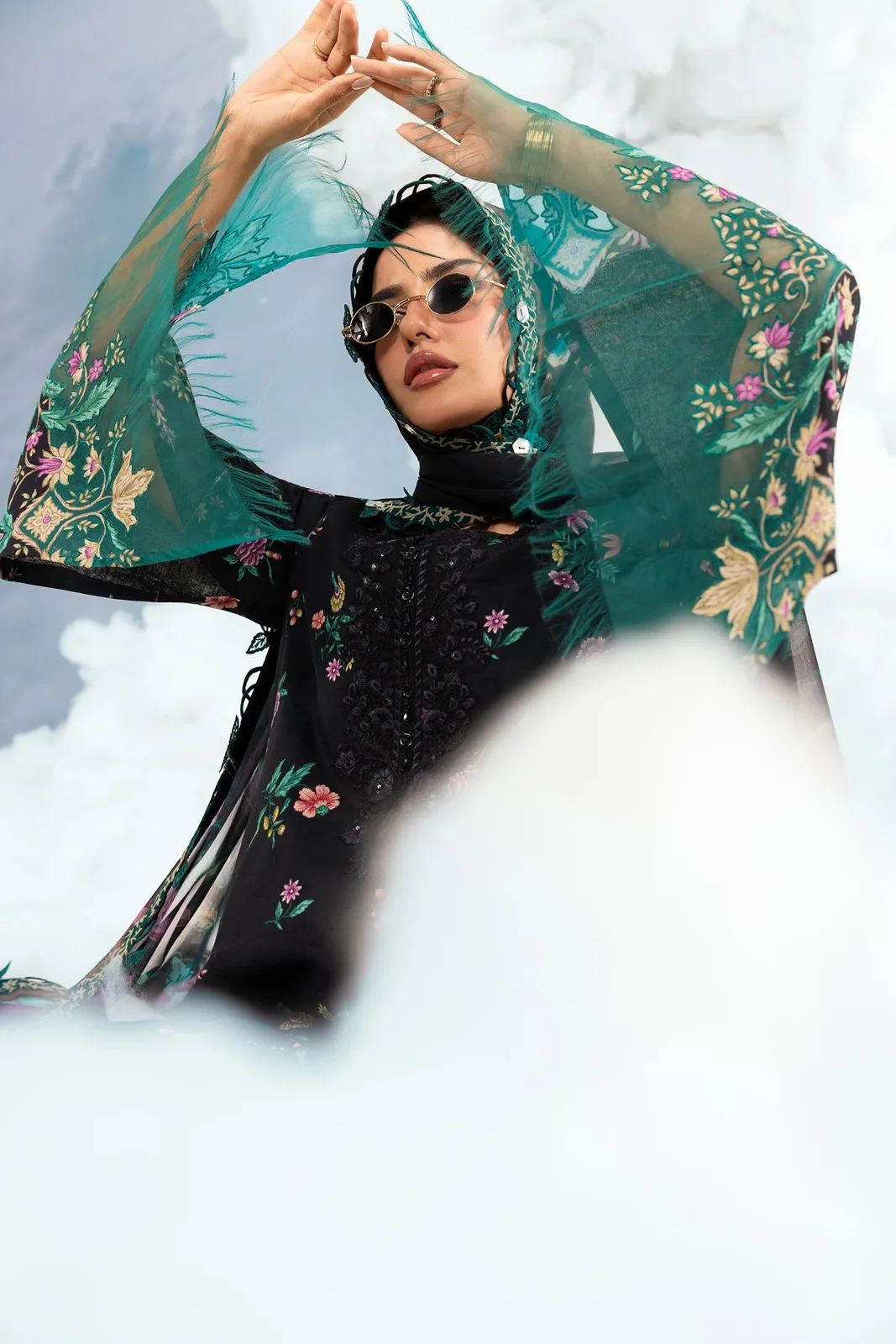 3 Pc Unstitched Embroidered Lawn Suit