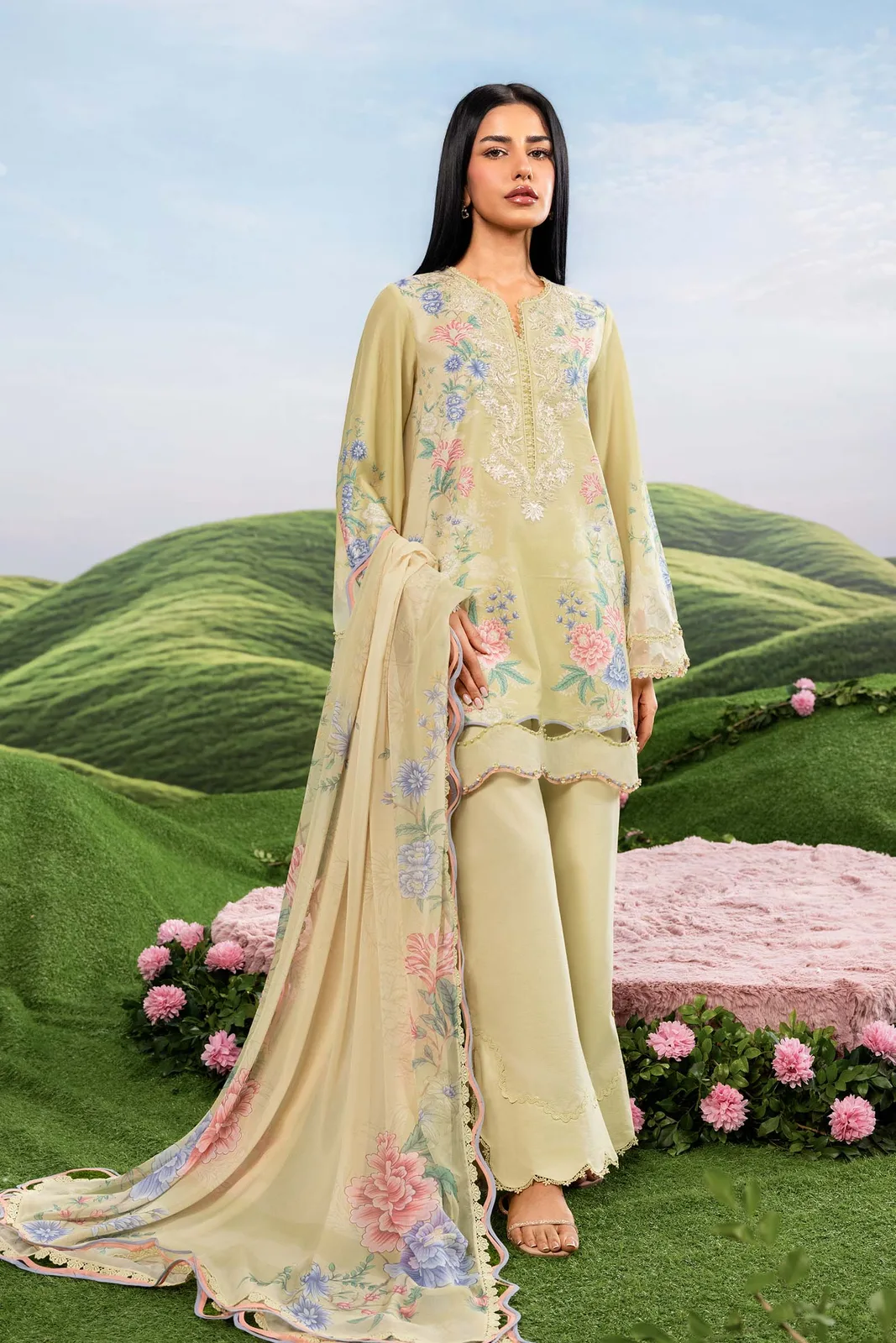 3 Pc Unstitched Embroidered Lawn Suit