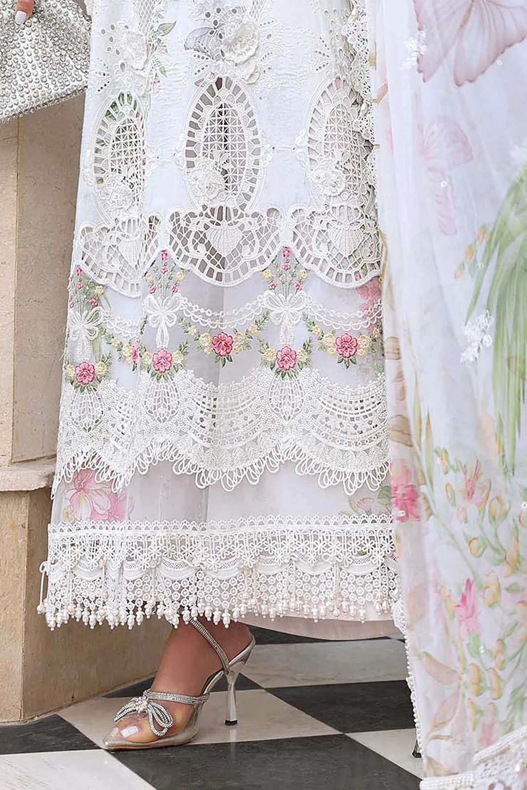 3 Piece Unstitched Embroidered Lawn Suit