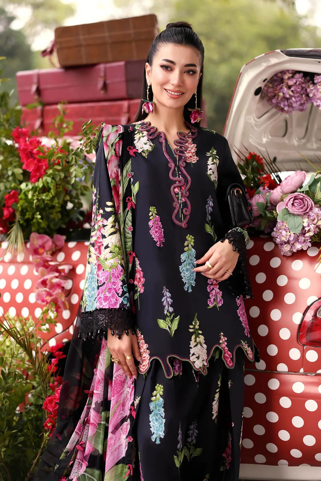 3 Piece Unstitched Embroidered Lawn Suit